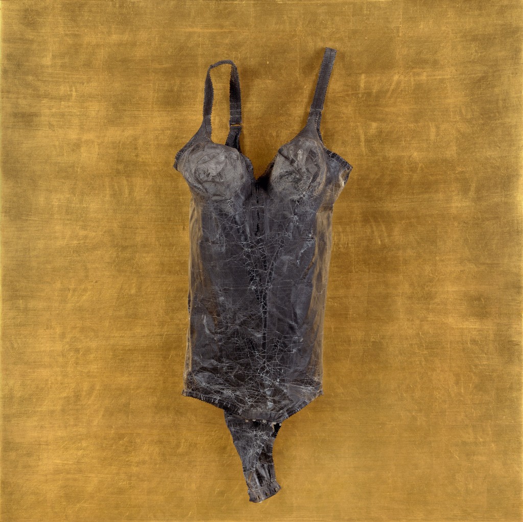 Carmen Calvo. No sé lo que persigo al convocaros, 2004. ©Carmen Calvo, VEGAP, Madrid 2016