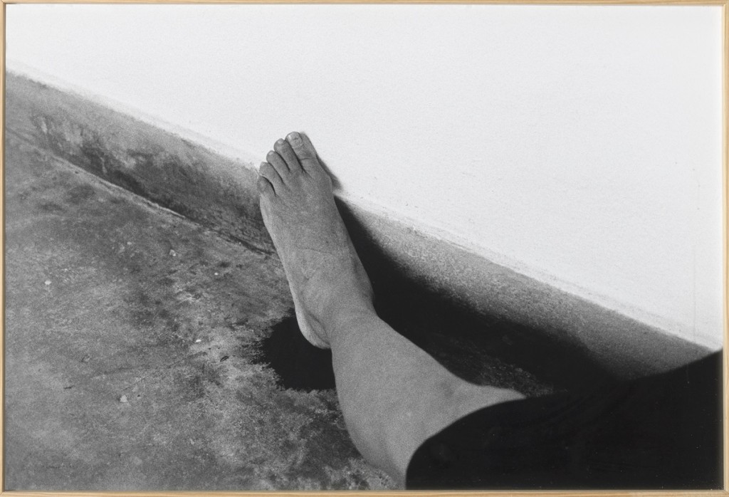Helena Almeida. Rodapé, 1999. Colección Cal Cego