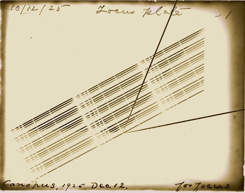 Luis González Palma. Espectro 6, 2016. Serie Koan