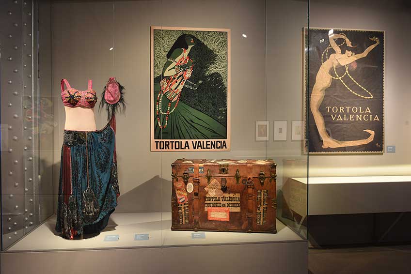 n_bailarina_futuro_tortola_valencia