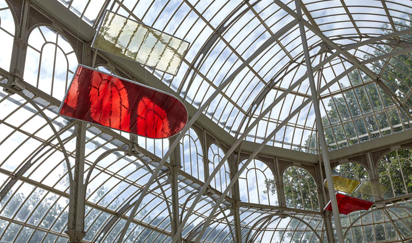 Rosa Barba. Registros de tránsito solar. Vista de la exposición en el Palacio de Cristal