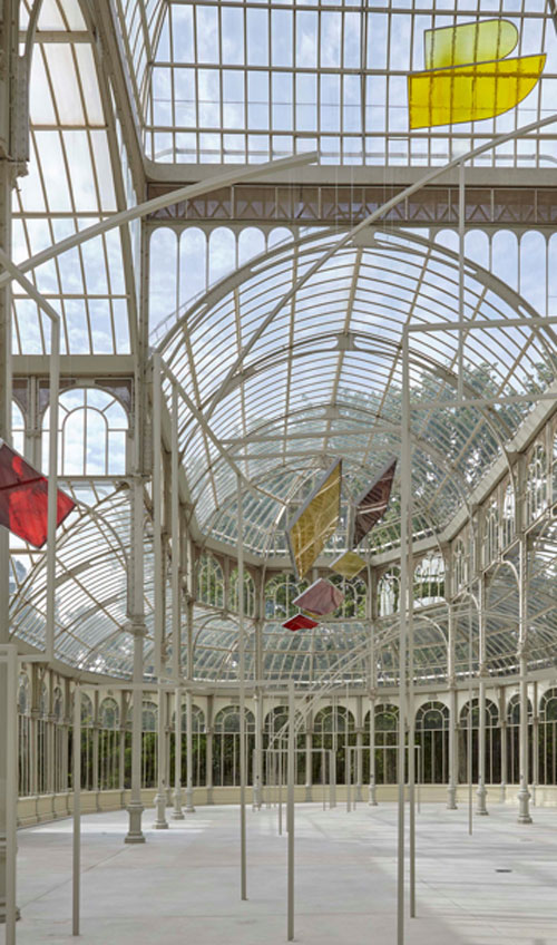 Rosa Barba. Registros de tránsito solar. Vista de la exposición en el Palacio de Cristal