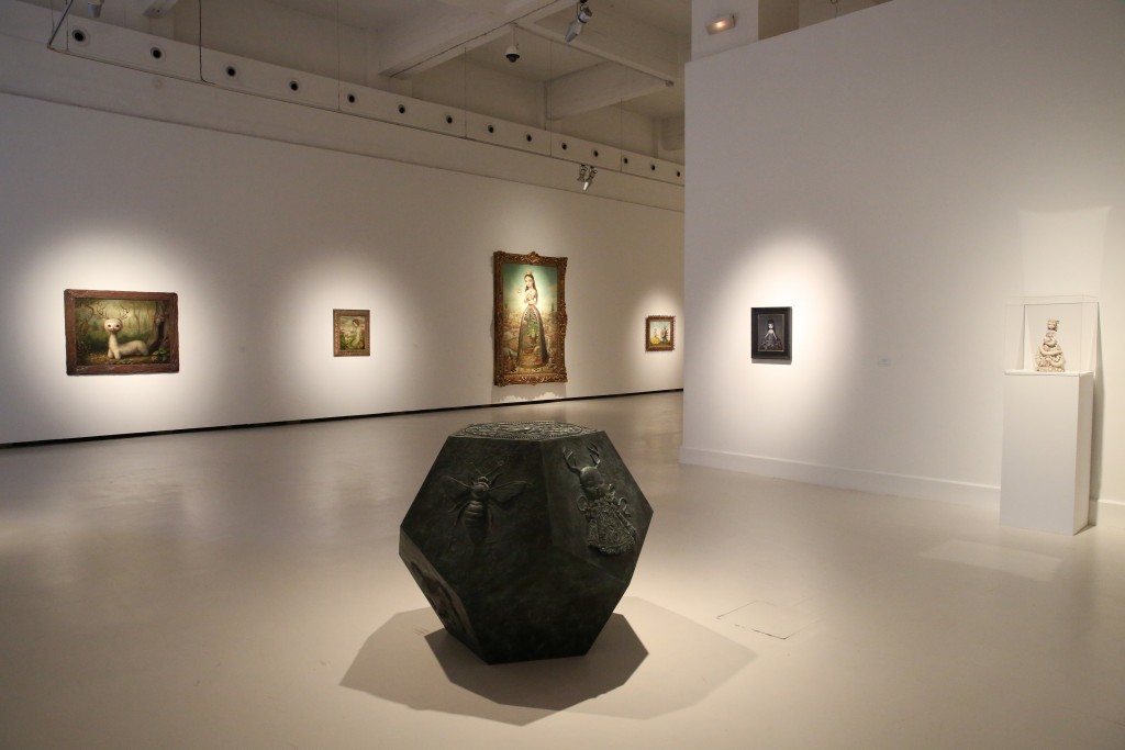 Mark Ryden. Vista de Cámara de las maravillas en el CAC Málaga
