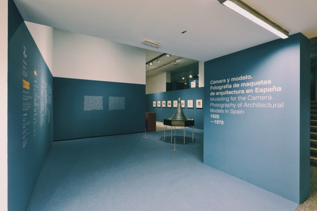 Cámara y modelo. Fotografía de maquetas de arquitectura en España, 1925-1970. Museo ICO