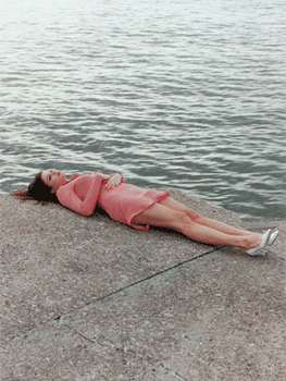 Wolfgang Tillmans. Liv Tyler, 1995 Wolfgang Tillmans. Liv Tyler, 1995