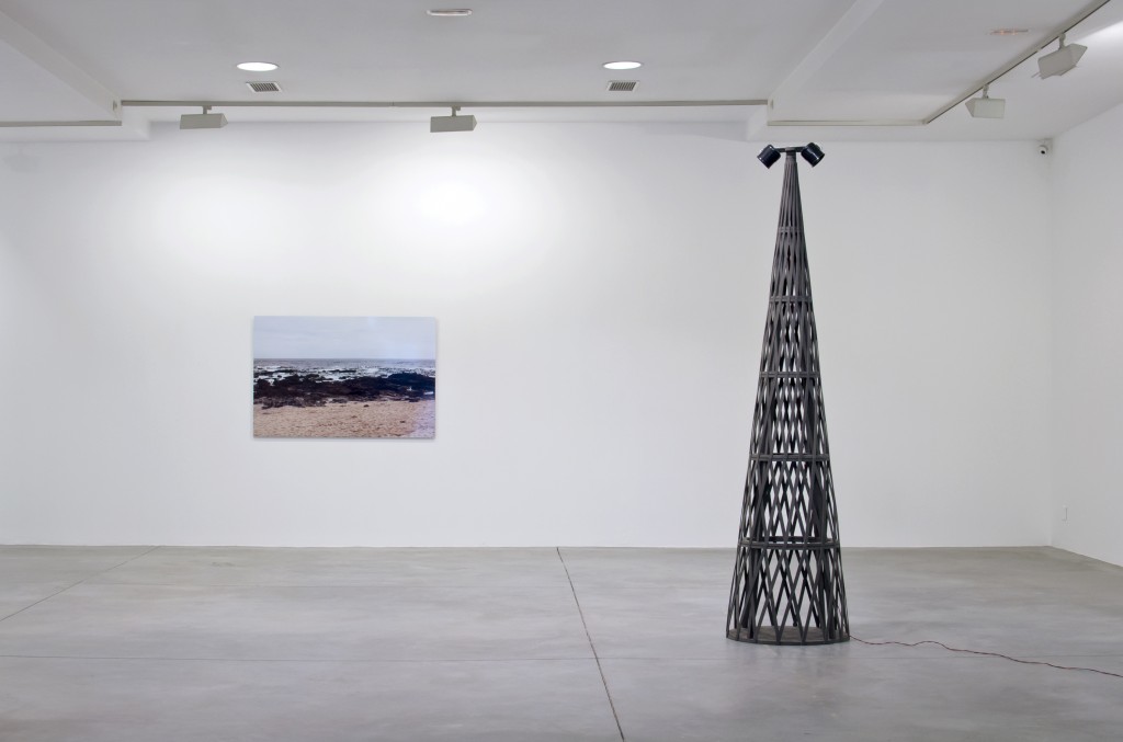 Ângela Ferreira. Talk Tower for Ingrid Jonker. Fundación DIDAC