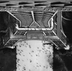 Lucien Hervé. Tour Eiffel, París, France, 1944