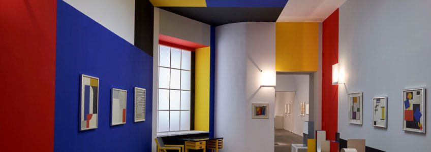 Vista de sala Katarzyna Kobro y Władysław Strzemiński. Prototipos vanguardistas