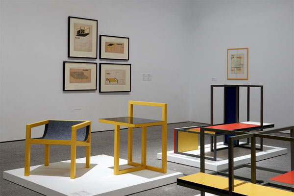 Vista de sala de la exposición de Kobro y Strzemiński.Prototipos vanguardistas