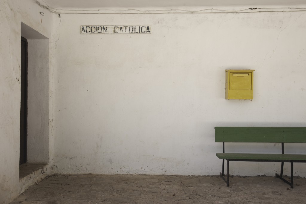 Begoña Zubero. Propaganda Nº3 (Pueblos de colonización XX), 2010-2017