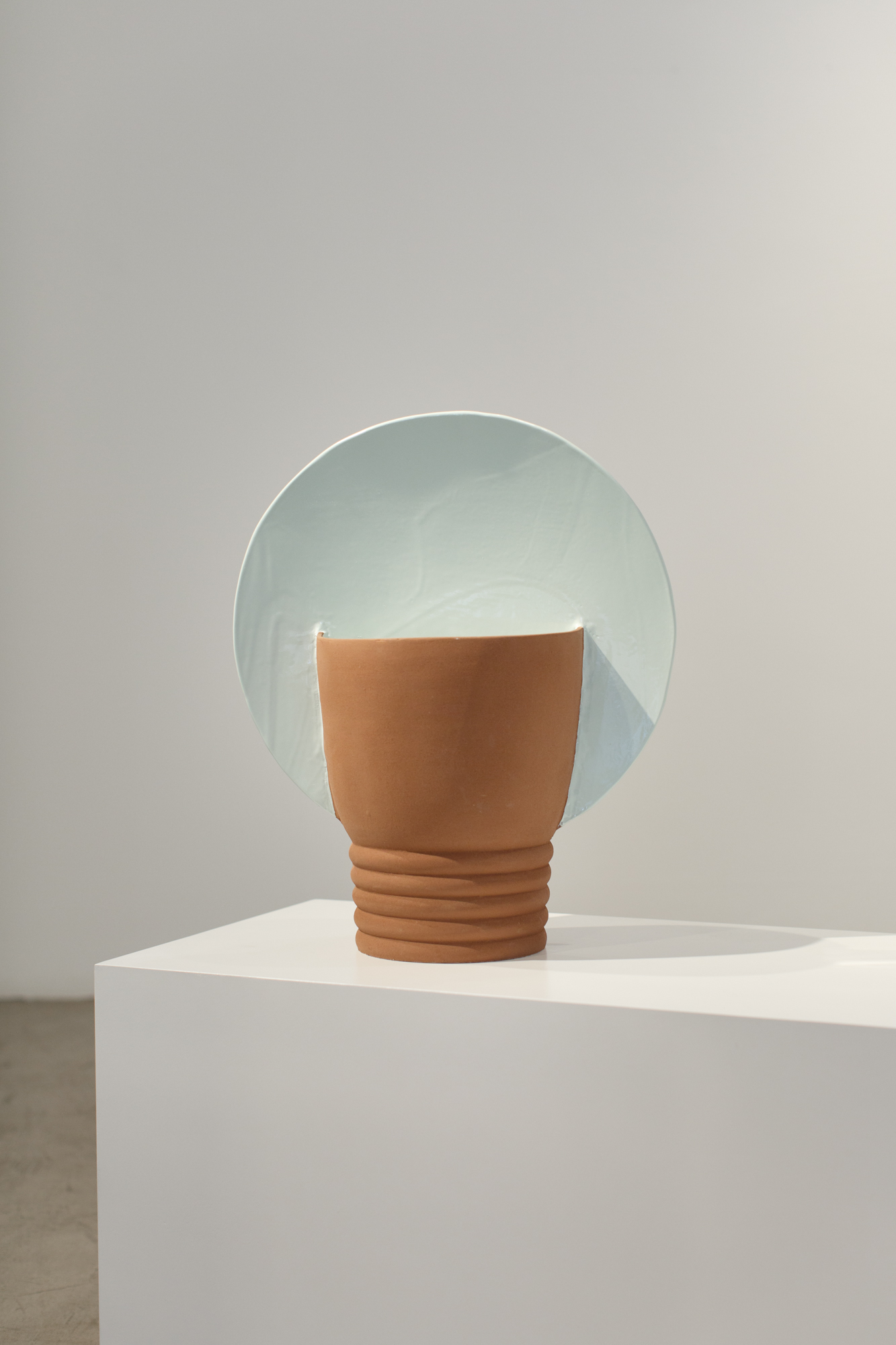 Milena Muzquiz. Untitled. Glazed ceramic, 2016