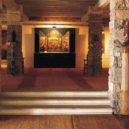 Auxiliar de museo en el Museo de Roncesvalles