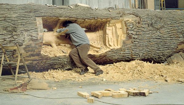 Giuseppe Penone en su estudio