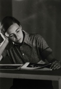 Robert Capa. Kati Horna