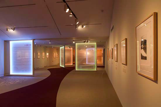 Exposición "David Hockney. Seis cuentos de los Hermanos Grimm" en la Fundación Canal