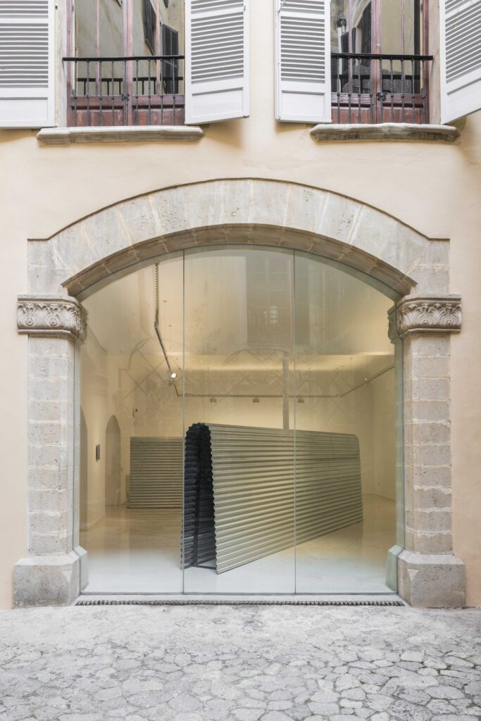 Rafa Munárriz. Extruded Body, 2019