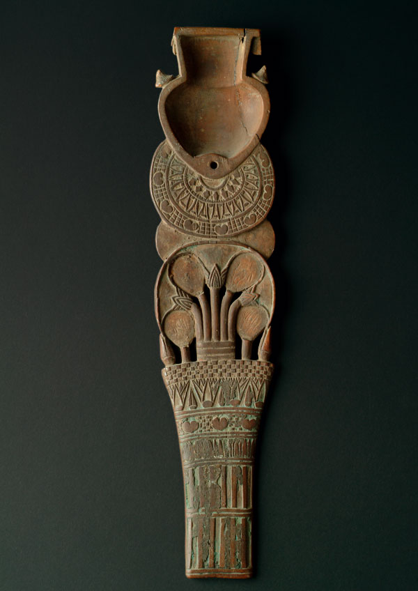 Cuchara para cosméticos. Reino Nuevo (1570-1070 a. C.) Museo Arqueológico, Zagreb (Croacia)