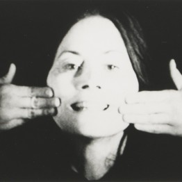 Hannah Wilke. Gestures, 1974