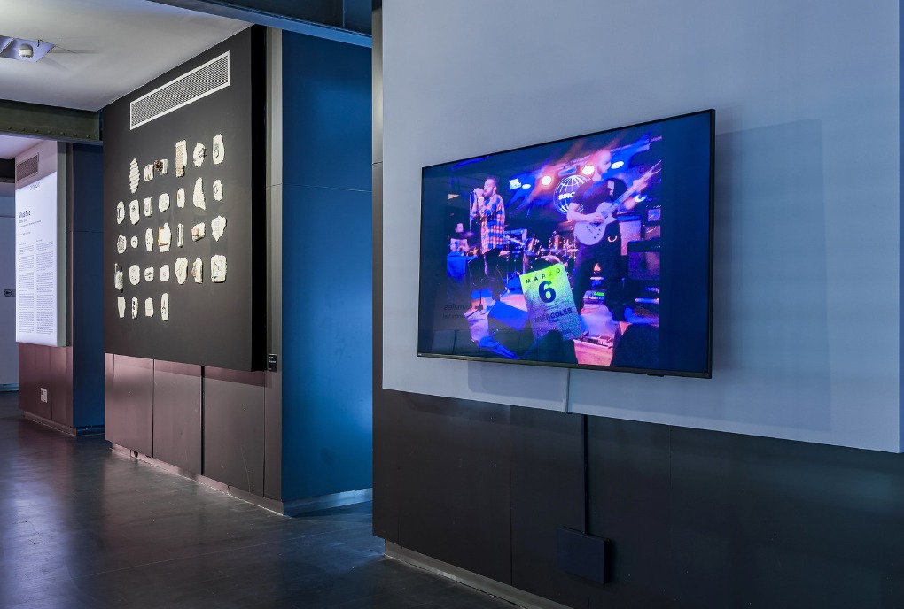 Miluca Sanz. Estratos. La inmortalidad de lo efímero. CentroCentro