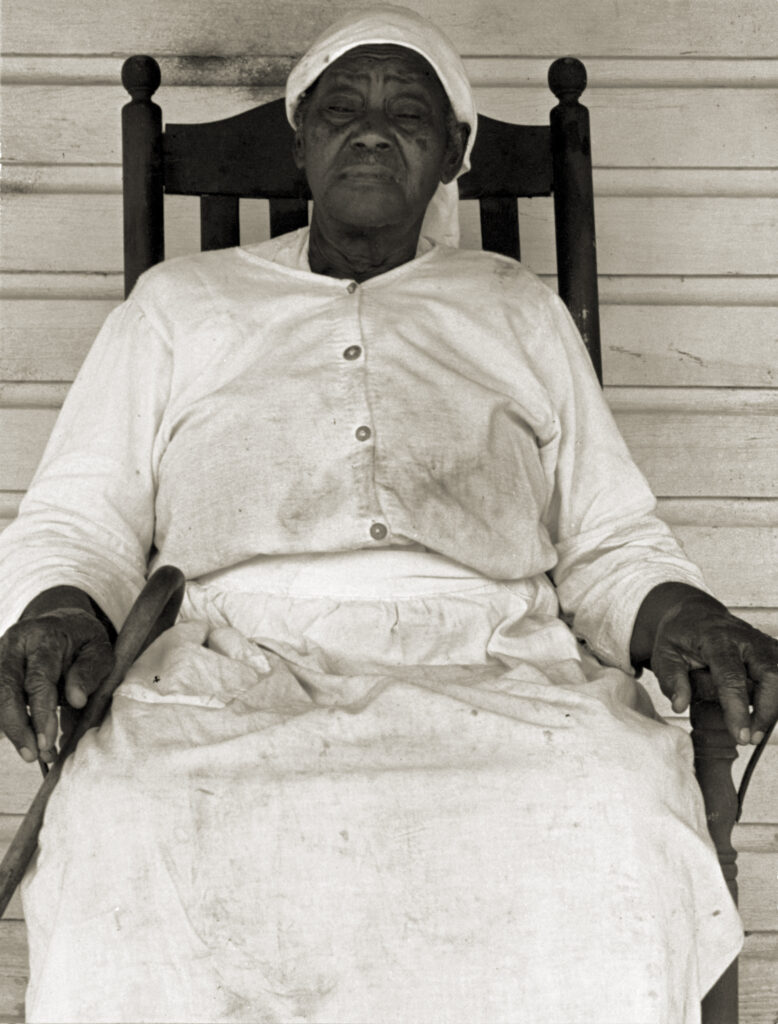 Consuelo Kanaga. After Years of Hard Work (Tennessee), 1948. Brooklyn Museum, donación de Wallace B. Putnam del State of Consuelo Kanaga