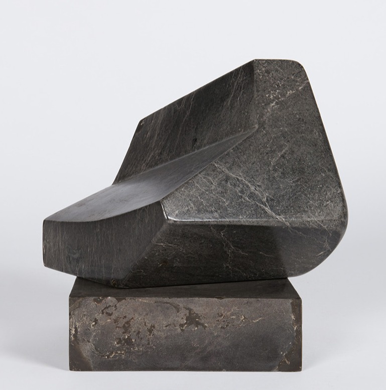 Jorge Oteiza. Estela para un pueblo pacífico que era Guernica, 1957. Museo Universidad de Navarra