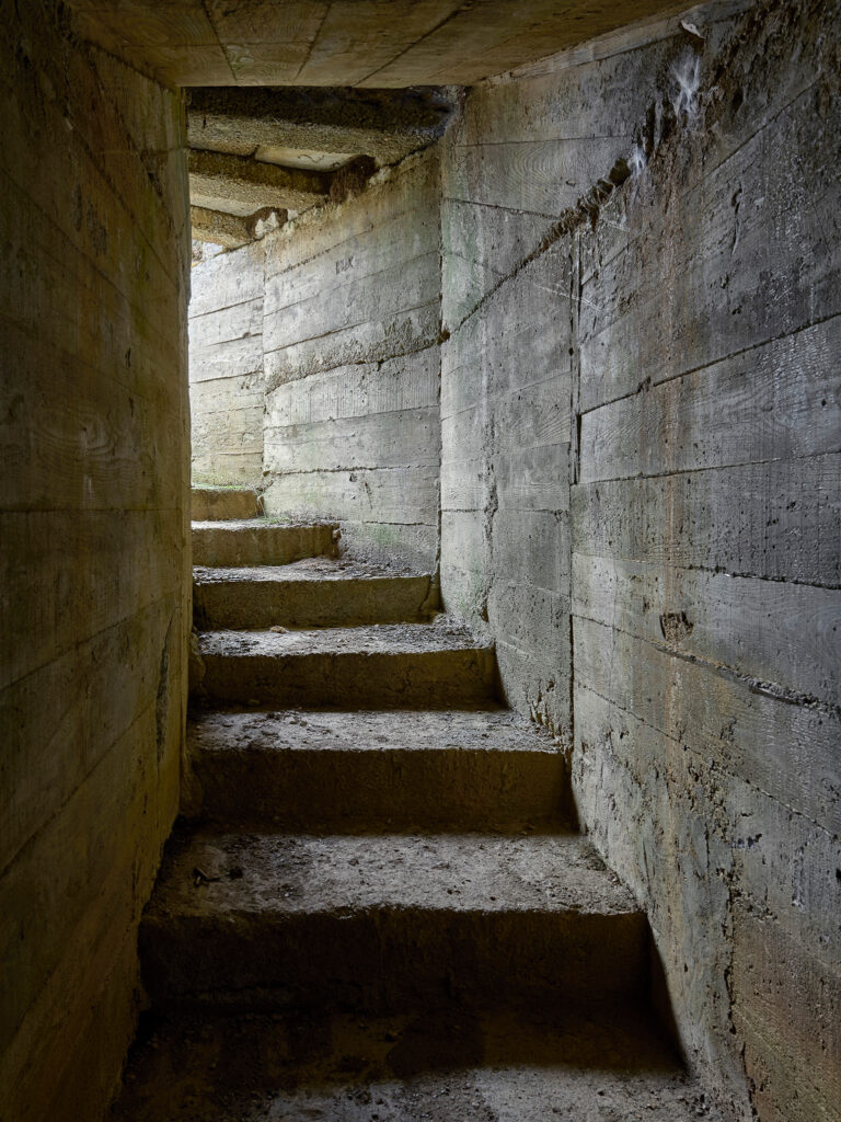 Línea P. Los bunkers del Pirineo. Iñaki Bergera. Sala de Exposiciones de la Diputación de Huesca
