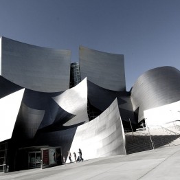 Frank Gehry. Sala de Conciertos Walt Disney, Los Ángeles, EE.UU
