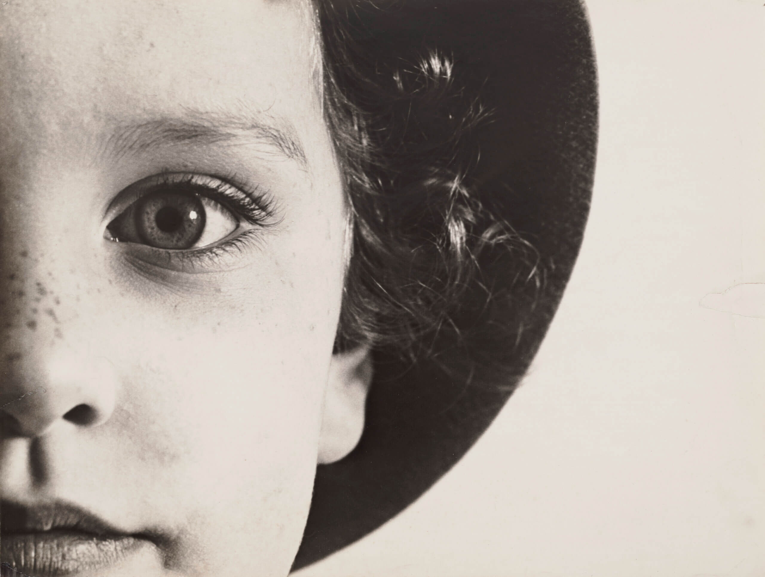 Max Burchartz. Lotte (Eye), 1928. The Museum of Modern Art, New York Thomas Walther Collection