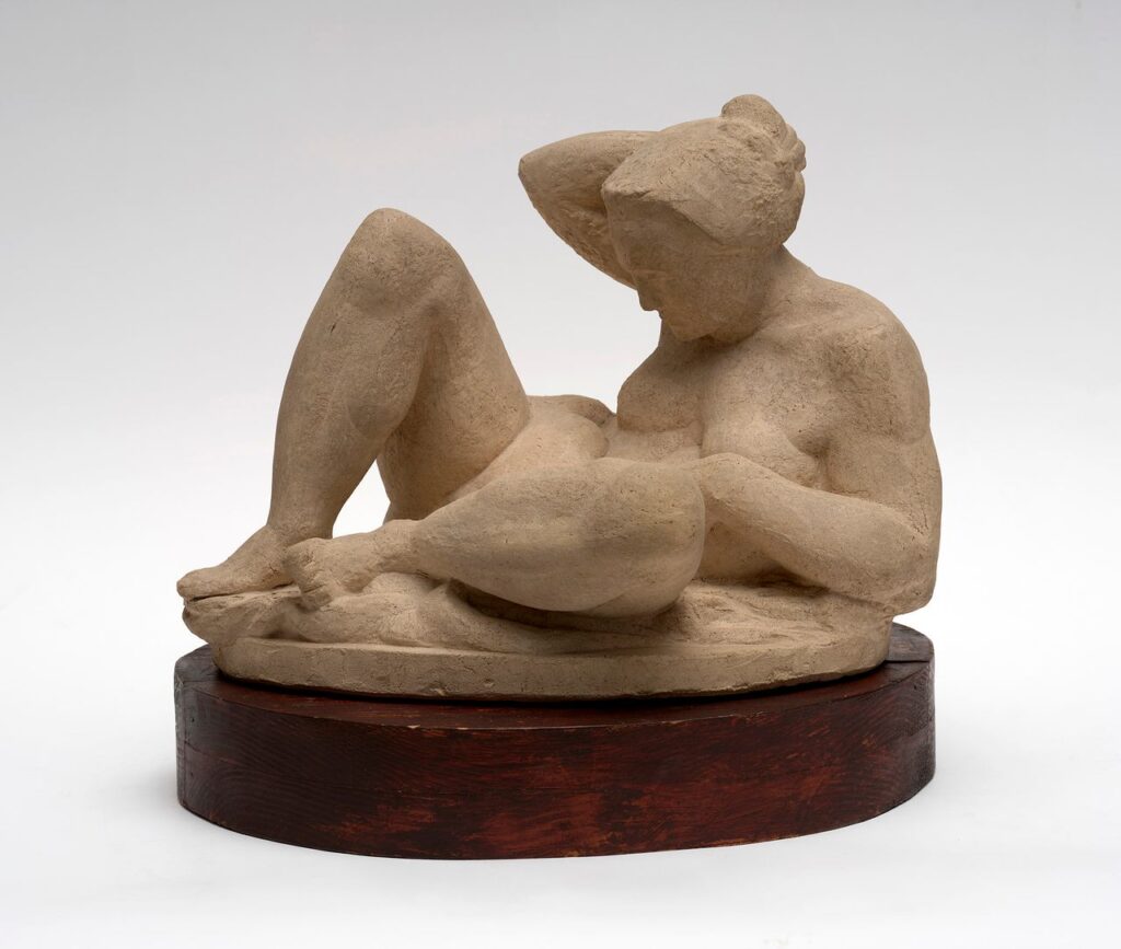  Manolo Hugué. Dona recolzada, 1927