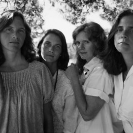 Nicholas Nixon. The Brown sisters, 1985. Avance de las exposiciones en Fundación MAPFRE: Nixon, Zuloaga y Rodin