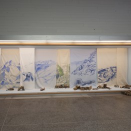 Vista de la exposición de Susana Velasco "A partir de fragmentos dispersos" en el MUSAC
