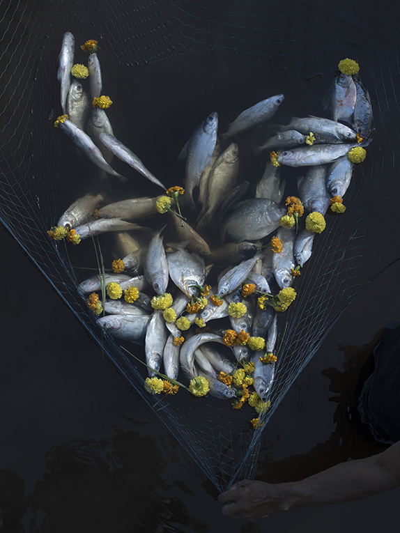 Arguiñe Escandón y Yann Gross. Red, 2019