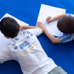 Curso de dibujo expandido para niños en el Museo Guggenheim Bilbao