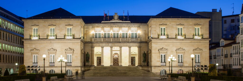 Empleo cultural. 3 Facultativos de Museos en la Diputación Foral de Álava