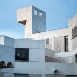 Dirección de la Fundació Joan Miró