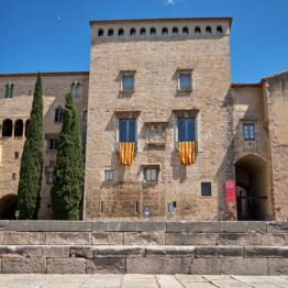 Dirección del Museu d'Art de Girona