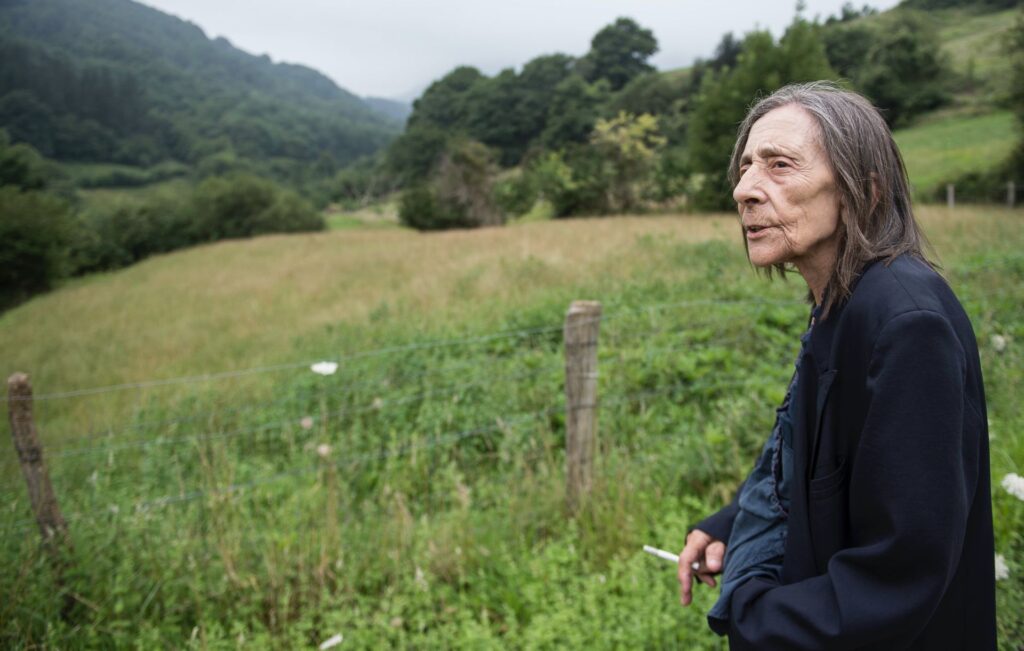 El vacío detrás de todo. Aproximación a Elena Asins con Cristina Consuegra. Museo Picasso Málaga