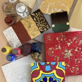 Temple, madera y pan de oro. El arte de pintar en la época del gótico. Taller para familias en el Museu Nacional d´Art de Catalunya