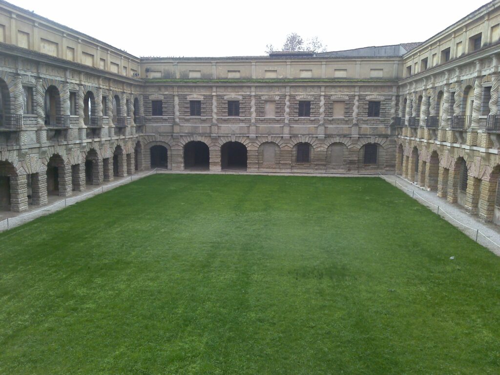 Giulio Romano y Giovanni Battista Bertani. Palacio Ducal, Mantua. Patio del picadero