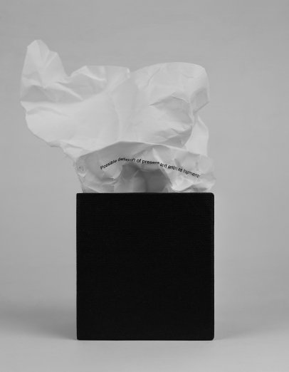 Nanna Hänninen. Possible definition of present and entirety as fragments, 2015