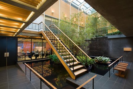 JAPAN SOCIETY GALLERY