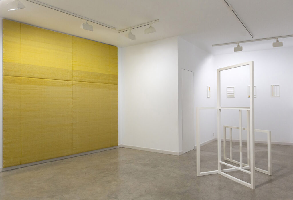 Ana Esteve Llorens. Tocar un lugar. Set Espai d' Art Gallery, Valencia, 2024