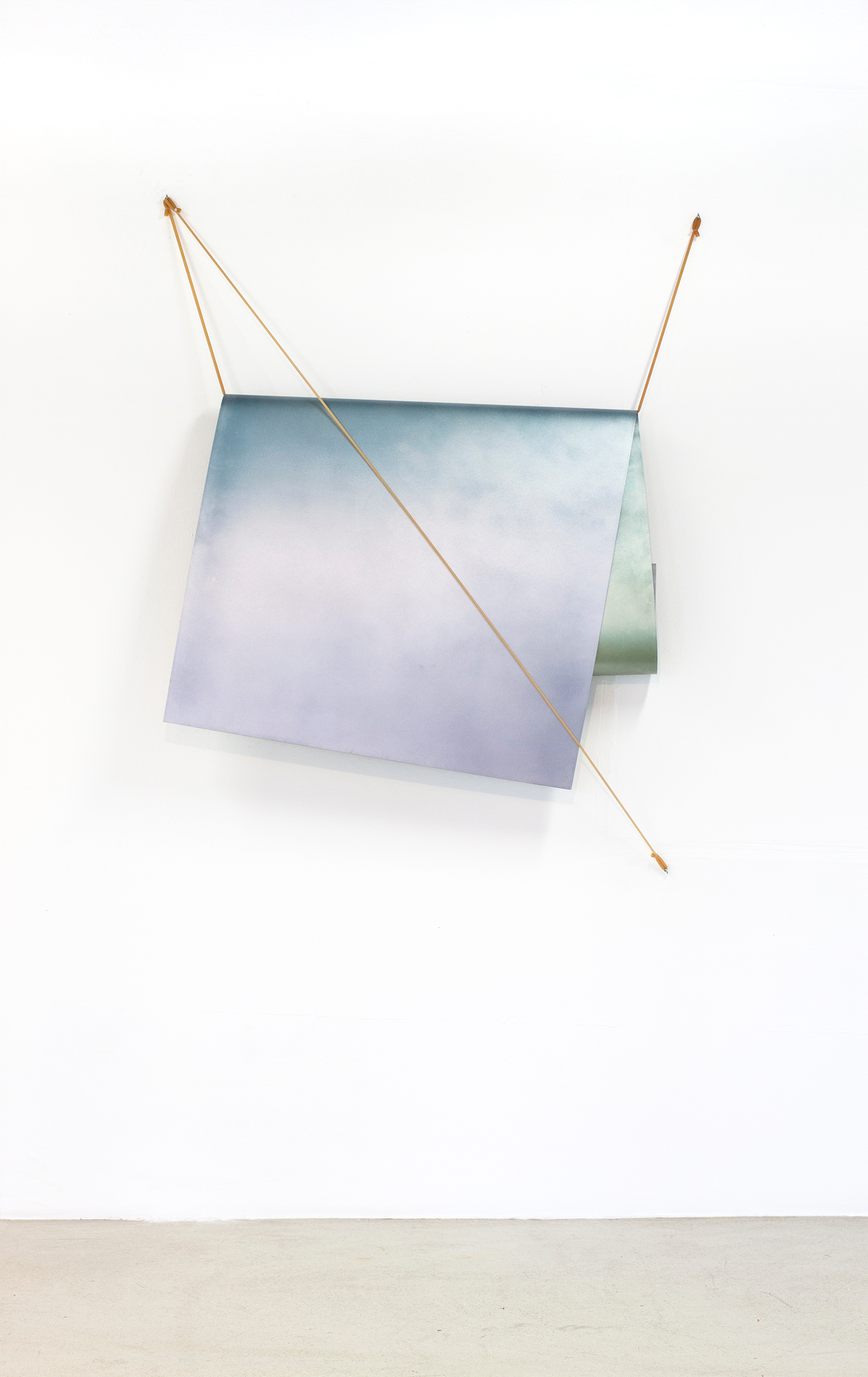 Inma Femenía. In Tension no.02, 2016