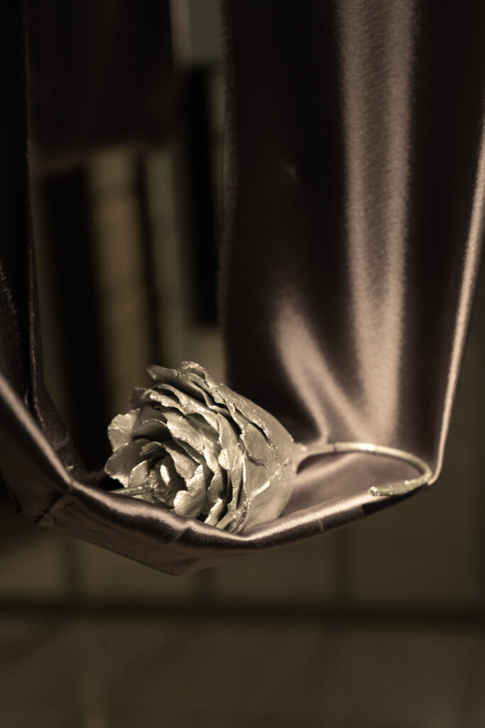 Julieta Hsiung. Moonskin