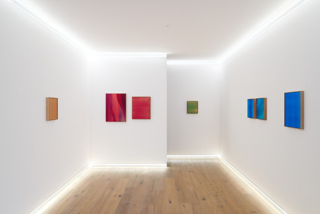 Oliver Roura. Structural Color. Untitled Art Contemporani, Andorra, 2024