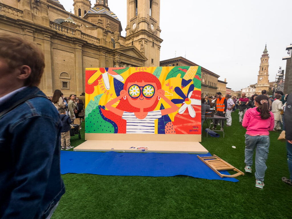 Vera Galindo. Intervención en directo en la Plaza del Pilar de Zaragoza en el evento Hola Primavera, del Ayuntamiento de Zaragoza, 2024