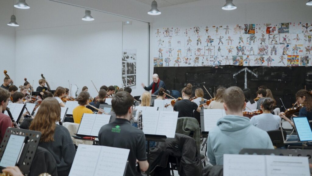 Ensayos musicales de Algarabía. Museo Universidad de Navarra