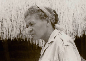Sarah Maldoror en el rodaje de Des fusils pour Banta. Fotografía anónima, 1970