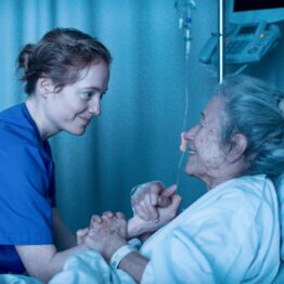 Turno de guardia y Leonie Benesch, la profesional del siglo XXI