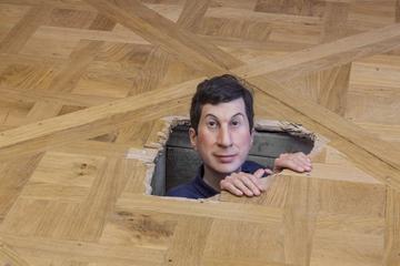 Maurizio Cattelan en la Monnaie de París